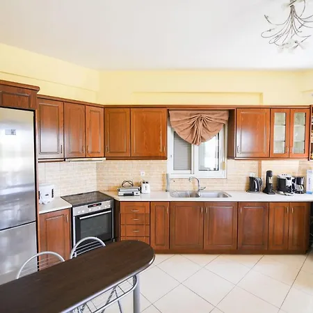 Kyparissia Coastal Getaway With Seaviews Kyparissia
