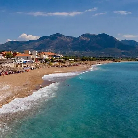 Kostas Mezonet Villa